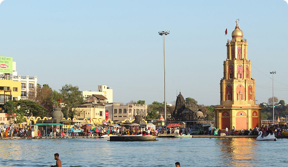 Long-form route and stay planning for a seven-day itinerary